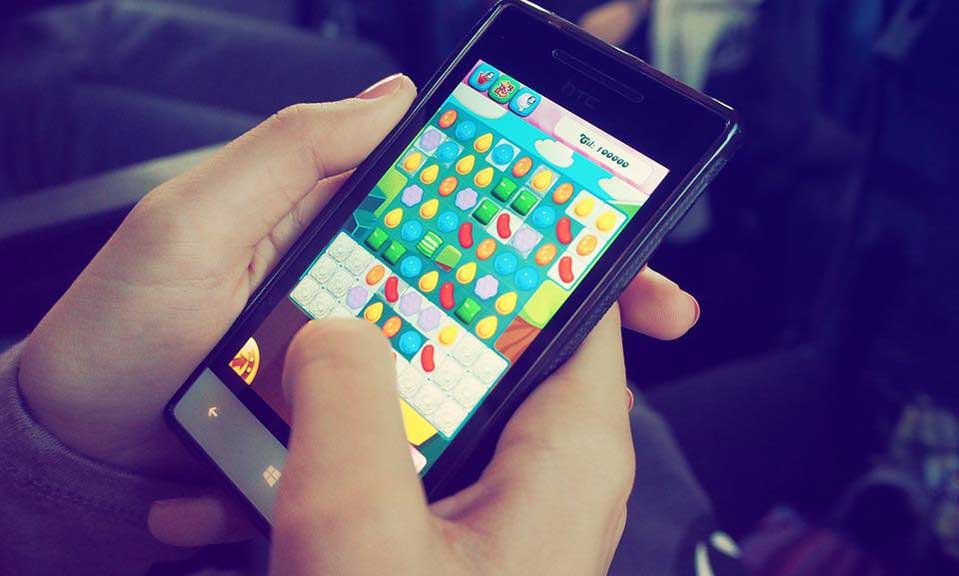 How PC Gaming Compares to Playing Games on Mobile - How PC Gaming Compares to Playing Games on Mobile